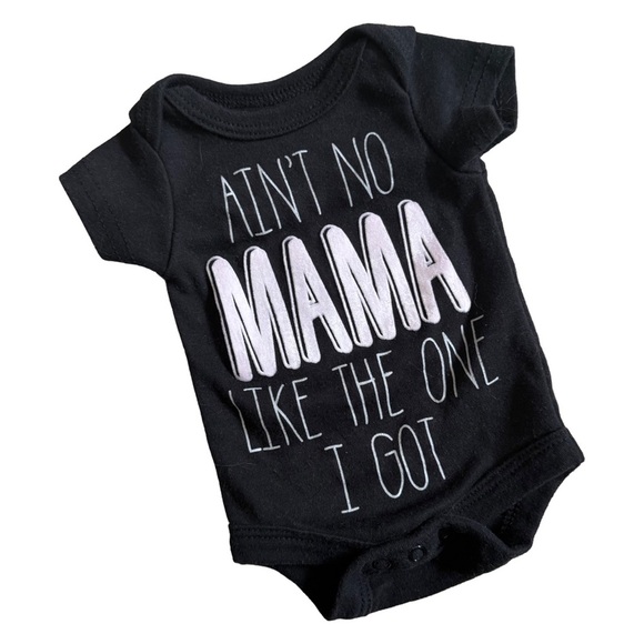 NWOT BABY STARTERS BLACK SHORT SLEEVE GRAPHIC ONESIE / BODYSUIT SIZE NEWBORN - Picture 2 of 5